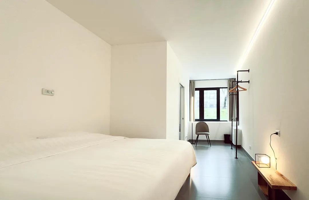 Deeproomvenice-1